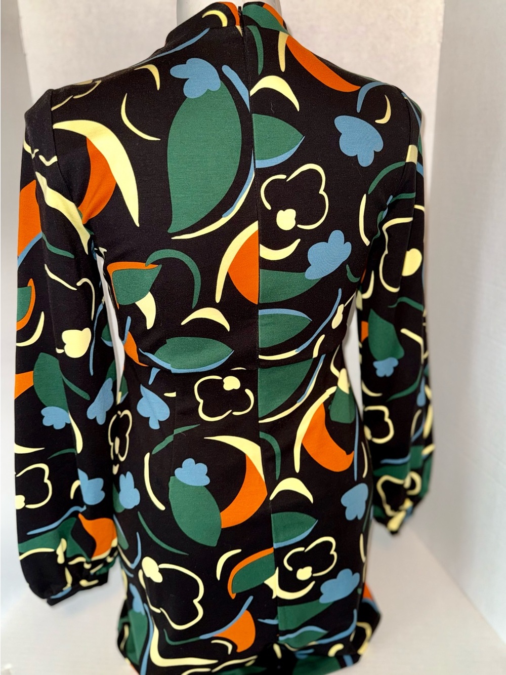 Boden Jersey dress, blouson sleeve abstract floral print - Picture 4 of 7